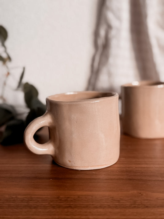 La tasse beige